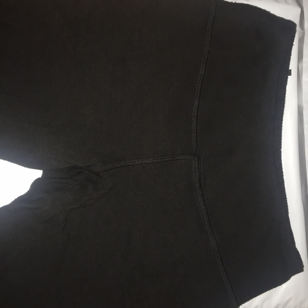 Black leggings